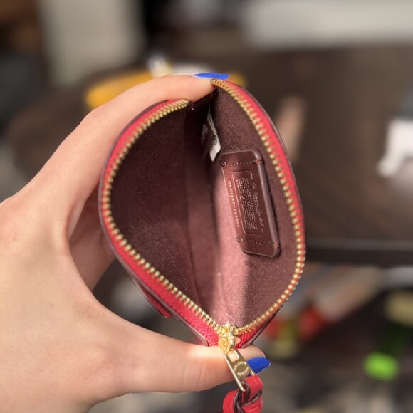 Coach - Mouse Coin Case Small Leather Purse - Red - Picture 4 of 4